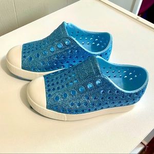 Native Jefferson’s sparkle blue